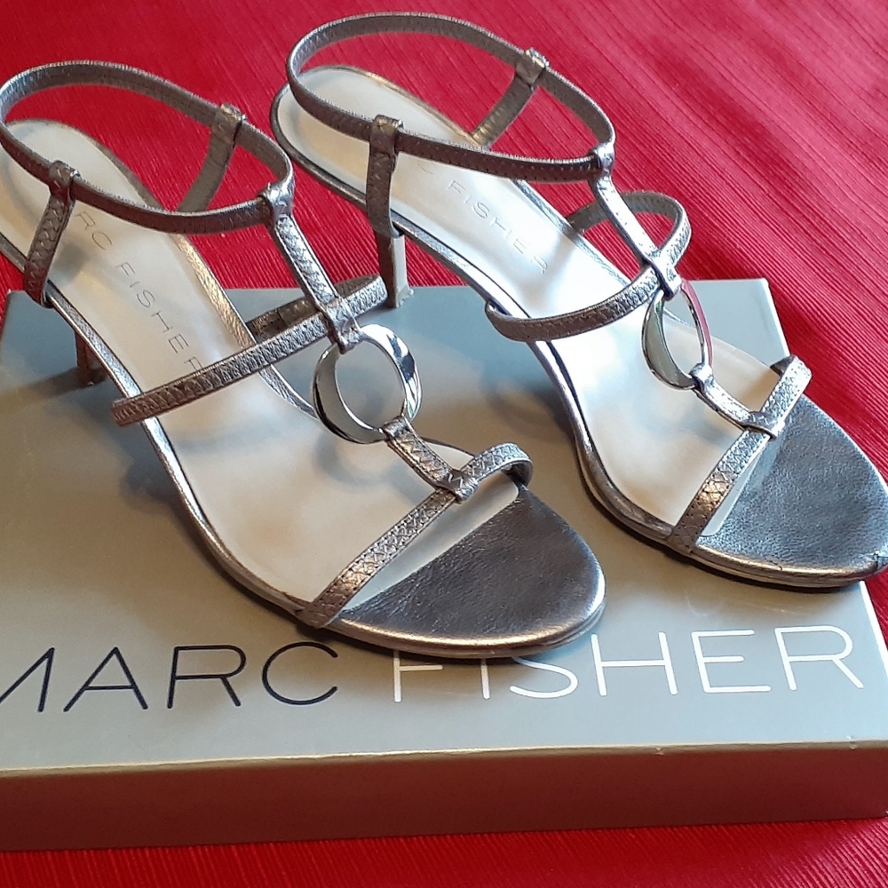 Bronze strappy heels Size 8